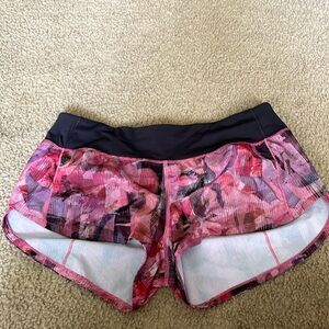 Lululemon shorts!